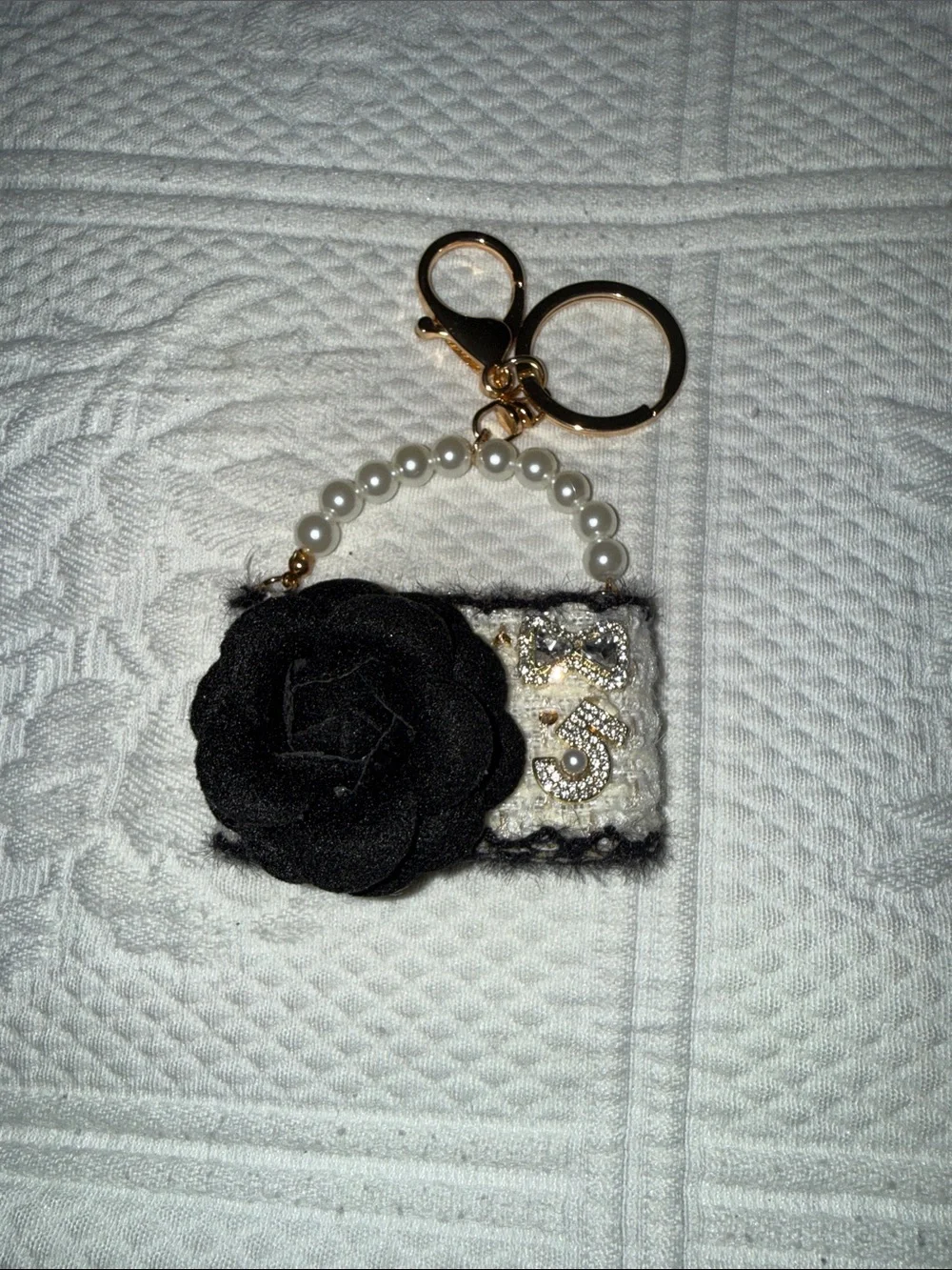 Black Floral Pearl-Handle Key & Bag Charm